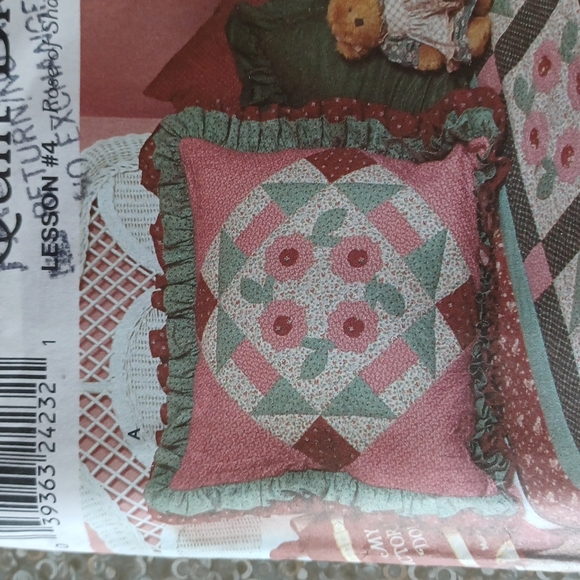 SALE 3/$25 Simplicity Quilting Sewing Pattern NEW - Picture 2 of 8